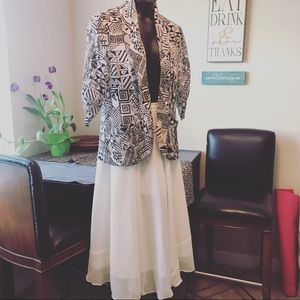 🎉HP 6/5🎉Tribal Print Blazer